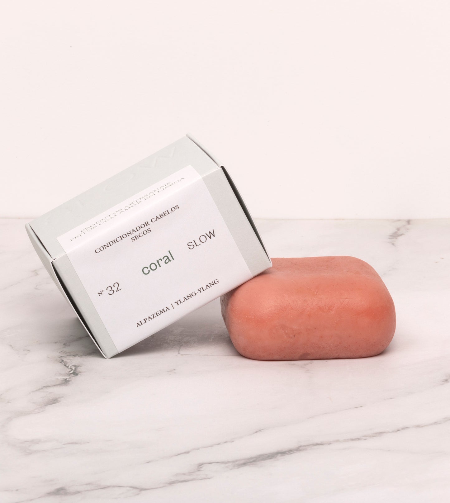 Condicionador Coral para Cabelo Seco - Alfazema, Ylang-ylang e Gengibre