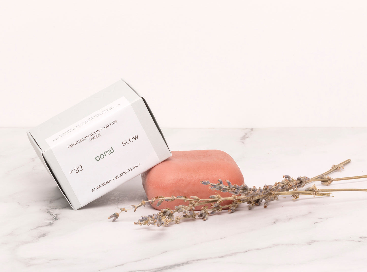 Condicionador Coral para Cabelo Seco - Alfazema, Ylang-ylang e Gengibre