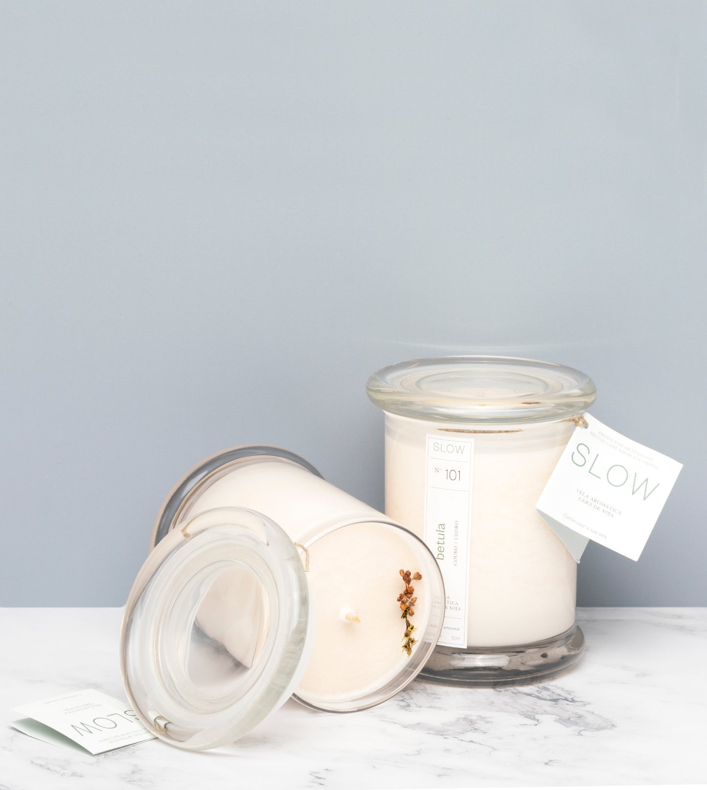 Vela Status Betula - Couro e Cedro